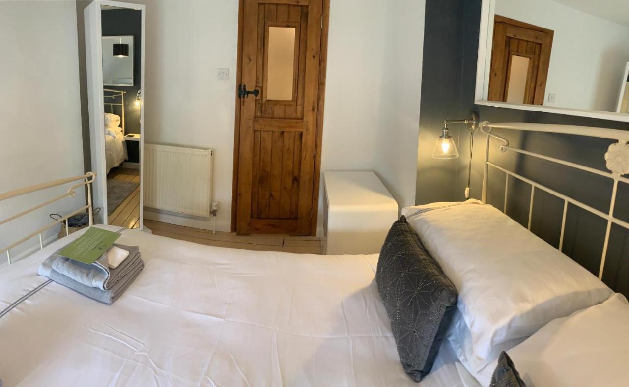 The Tenth House, Grade II Listed Georgian Town House, Wirksworth, Derbyshire, Peak District Cottage, Sleeps 4 ภายนอก รูปภาพ