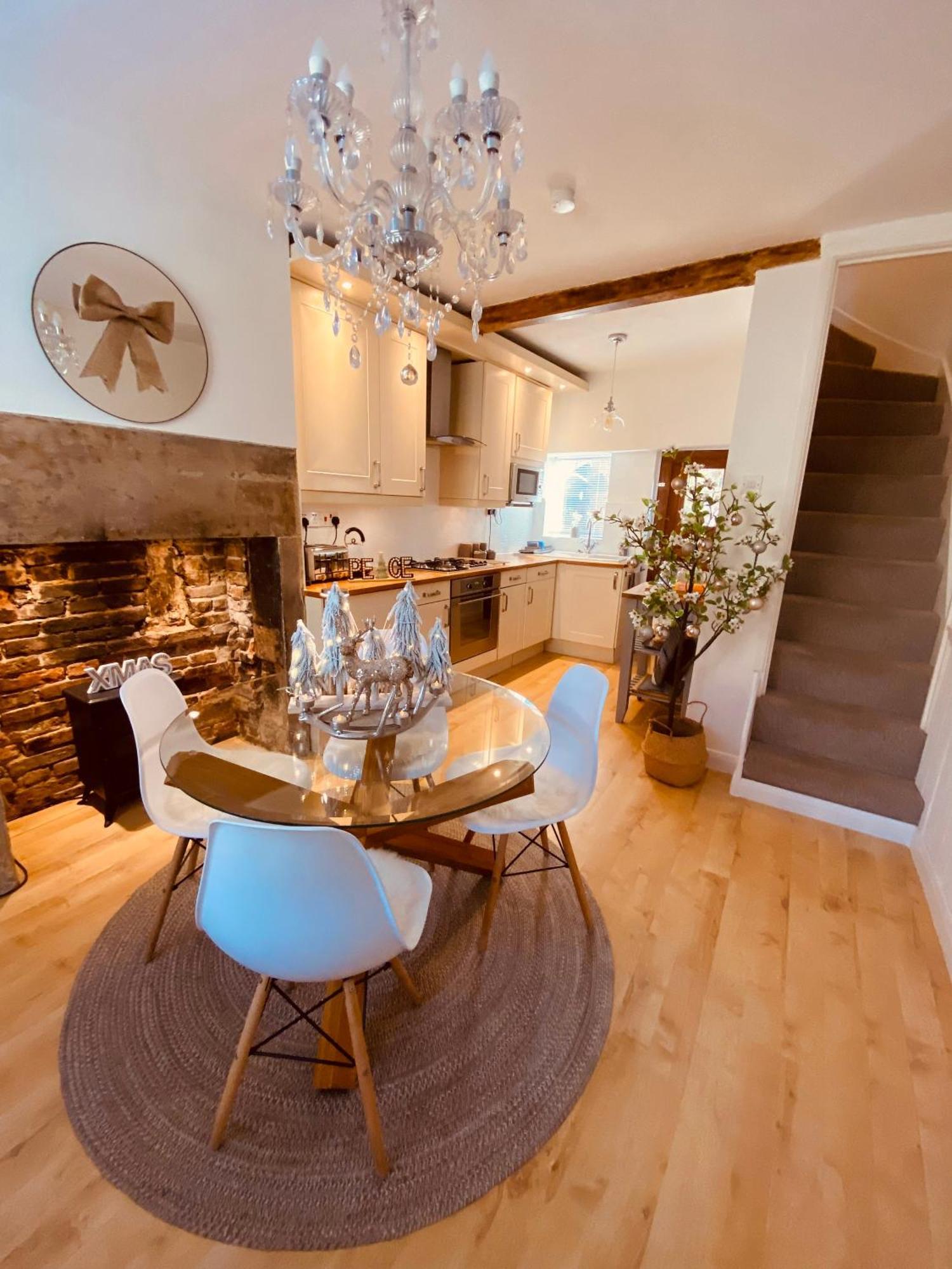 The Tenth House, Grade II Listed Georgian Town House, Wirksworth, Derbyshire, Peak District Cottage, Sleeps 4 ภายนอก รูปภาพ