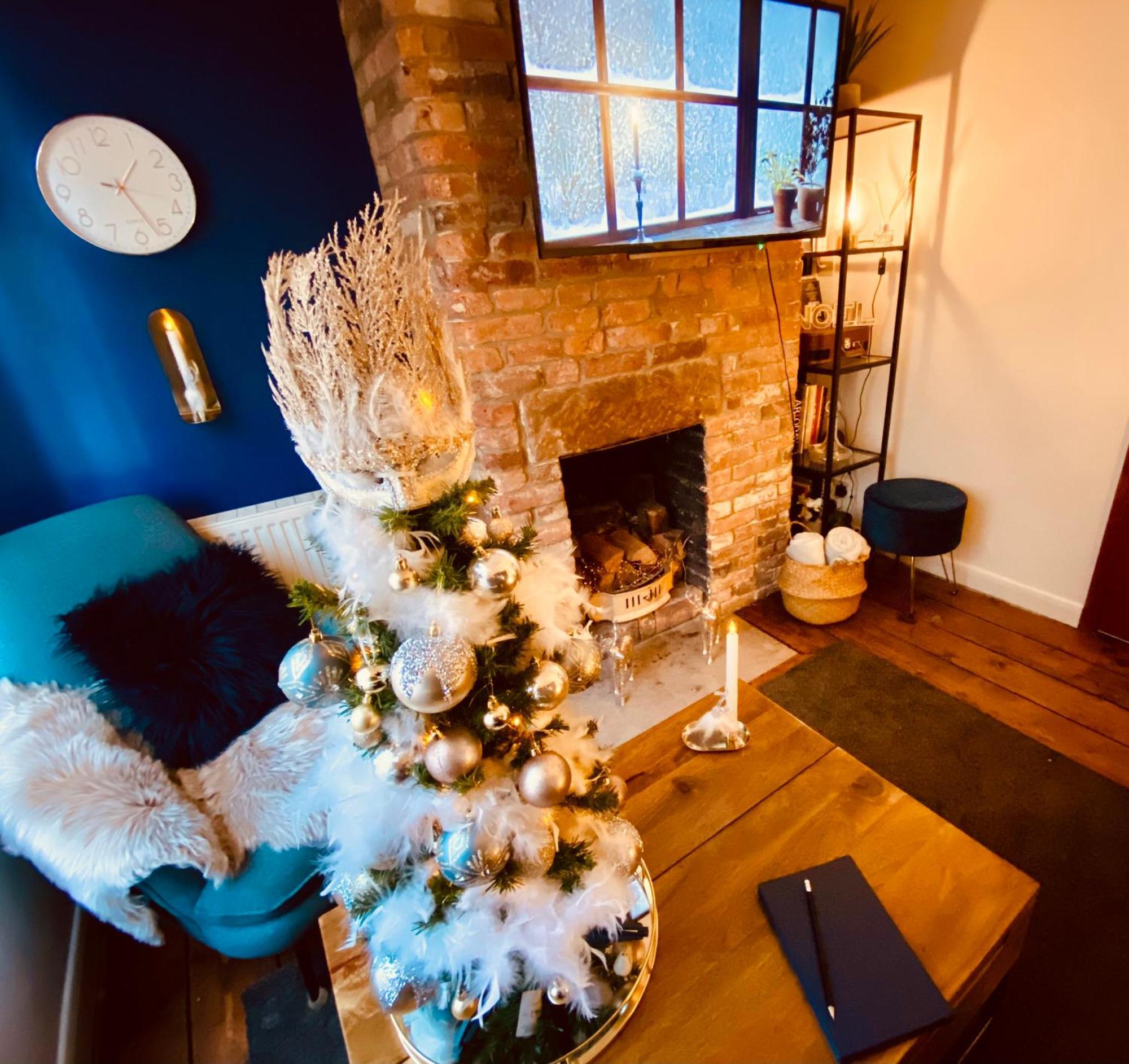 The Tenth House, Grade II Listed Georgian Town House, Wirksworth, Derbyshire, Peak District Cottage, Sleeps 4 ภายนอก รูปภาพ