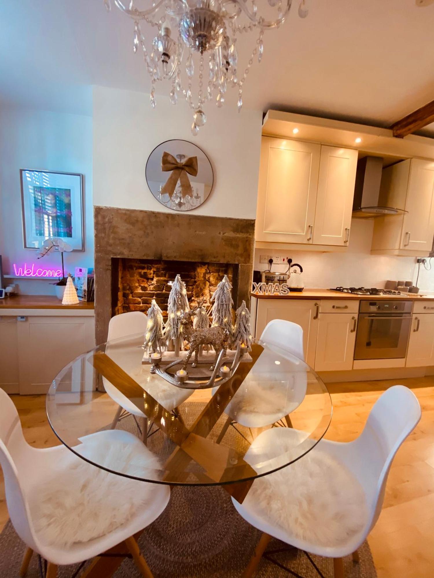 The Tenth House, Grade II Listed Georgian Town House, Wirksworth, Derbyshire, Peak District Cottage, Sleeps 4 ภายนอก รูปภาพ